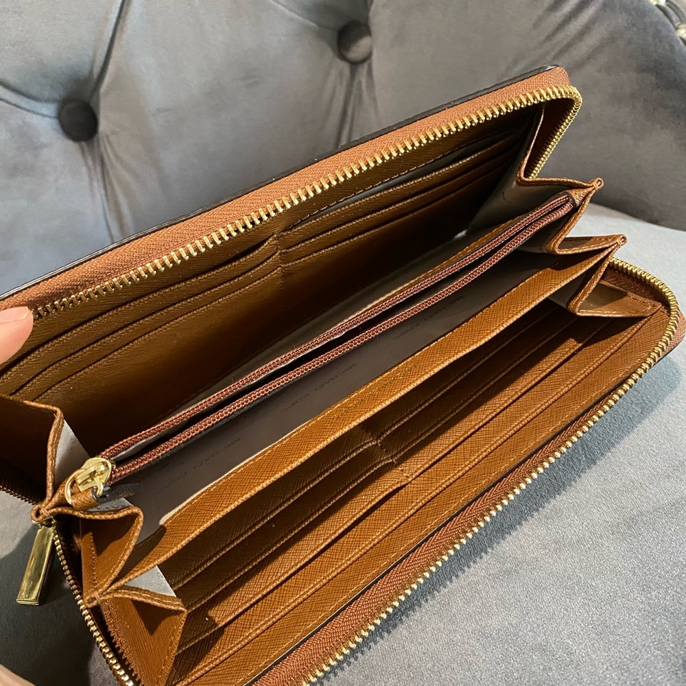 Mk Camel Leather Wallet - image 4